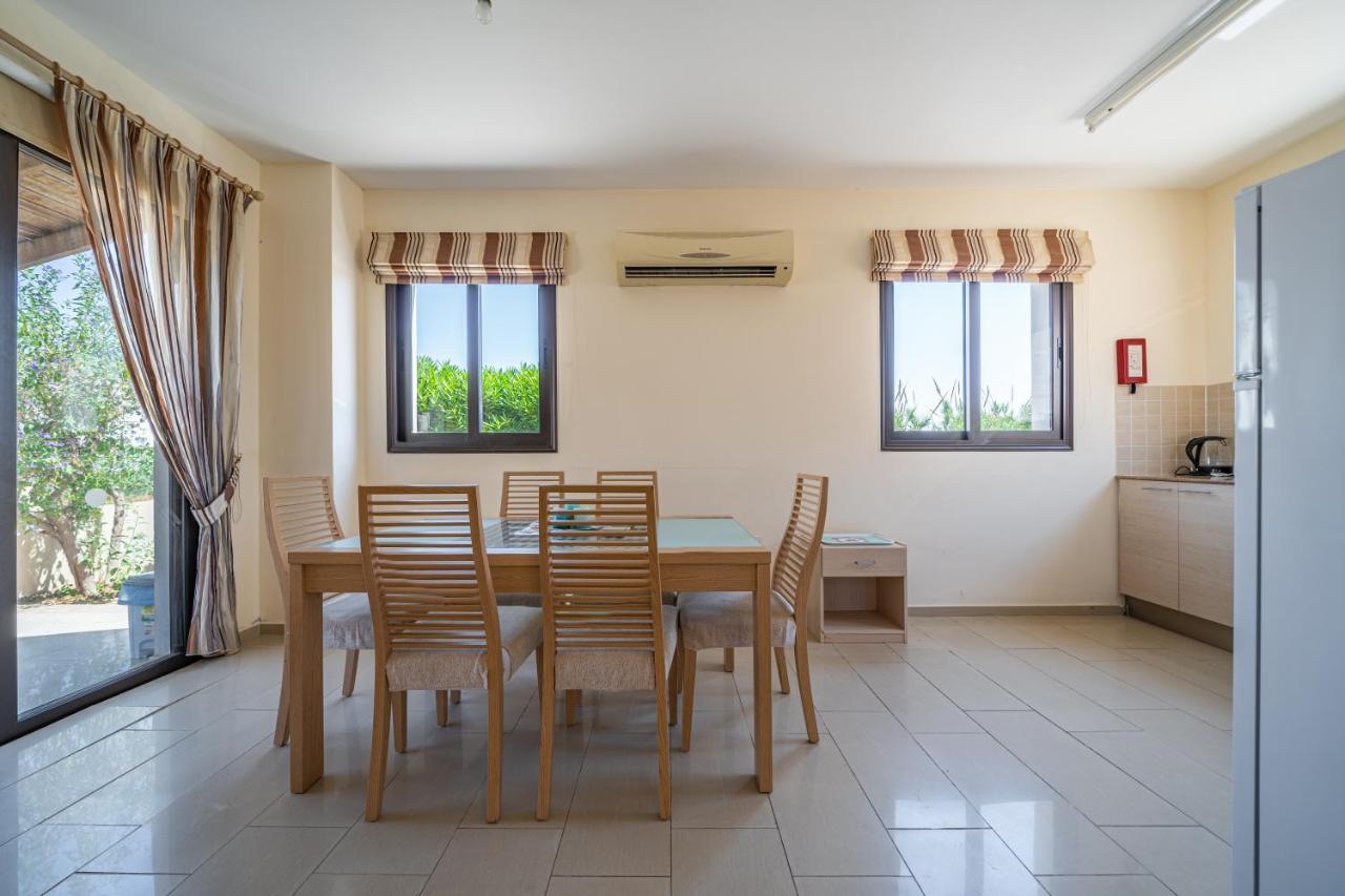 Kyklades Maisonette For 6 People Protaras Bagian luar foto