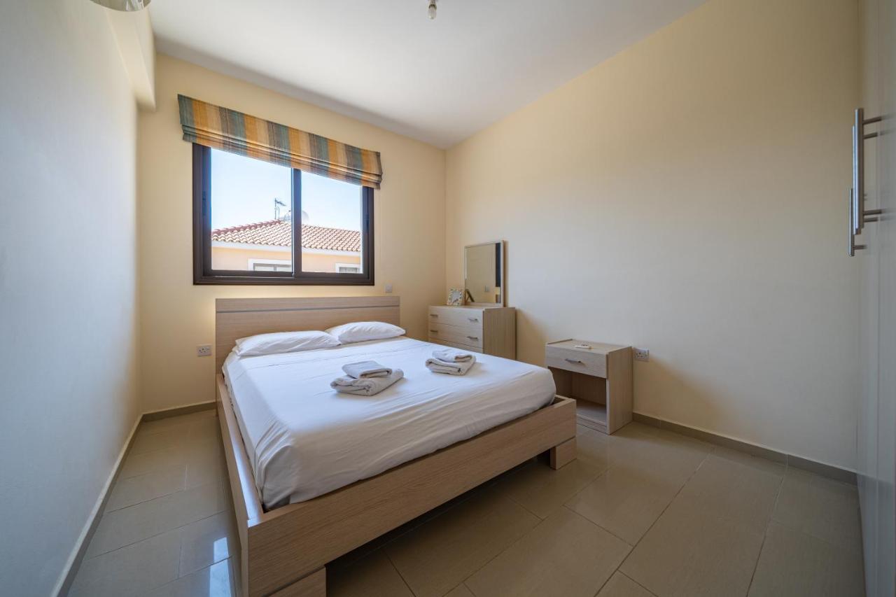 Kyklades Maisonette For 6 People Protaras Bagian luar foto