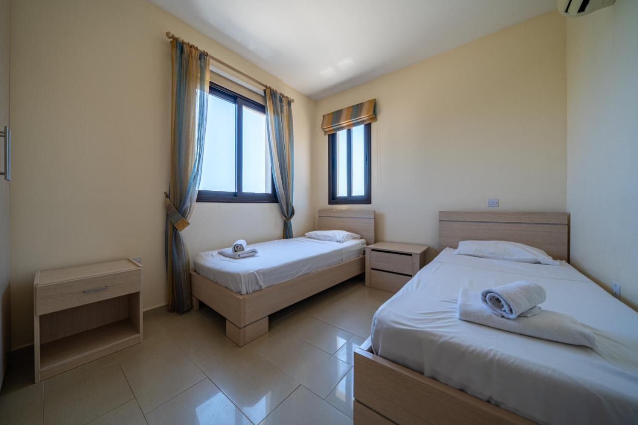 Kyklades Maisonette For 6 People Protaras Bagian luar foto