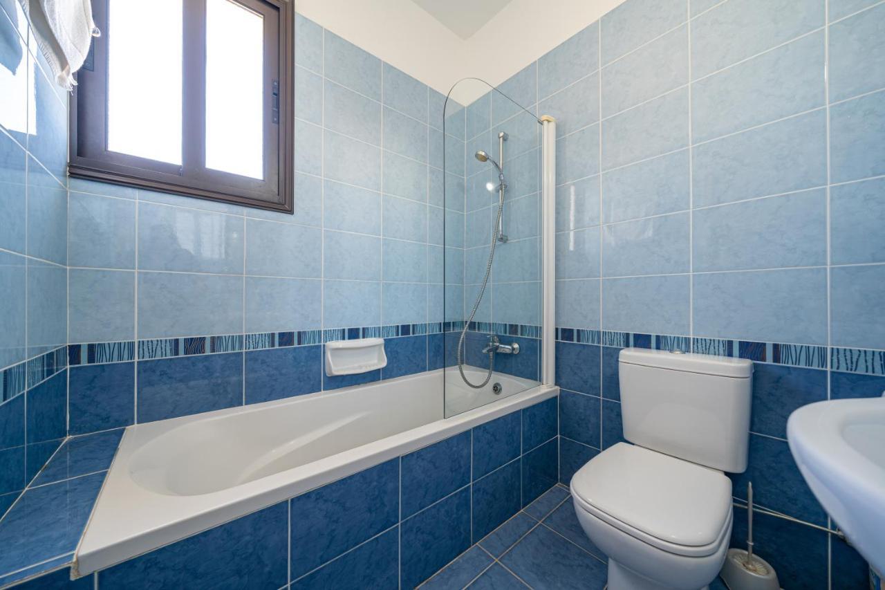 Kyklades Maisonette For 6 People Protaras Bagian luar foto