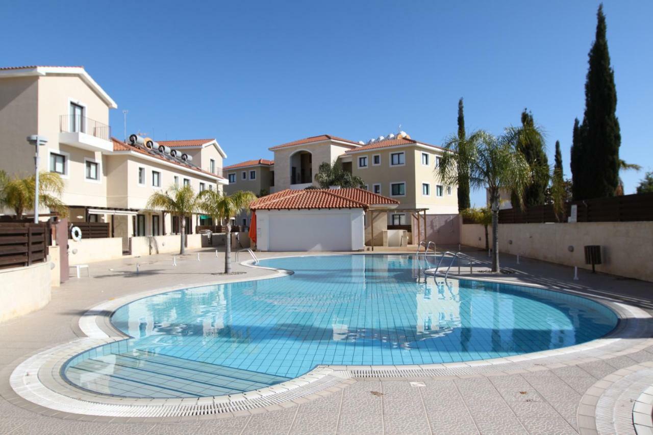 Kyklades Maisonette For 6 People Protaras Bagian luar foto
